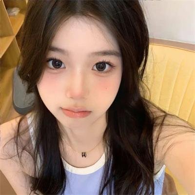 花吃了那女孩