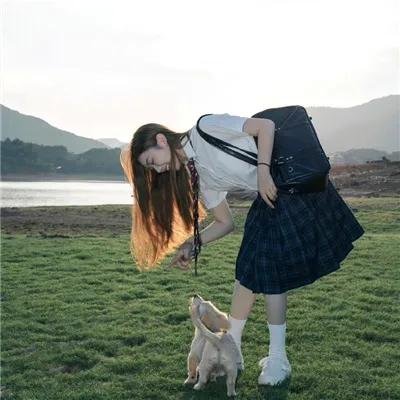 玉女戏夫